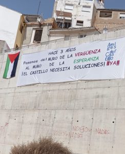 La pancarta del muro de Moratín